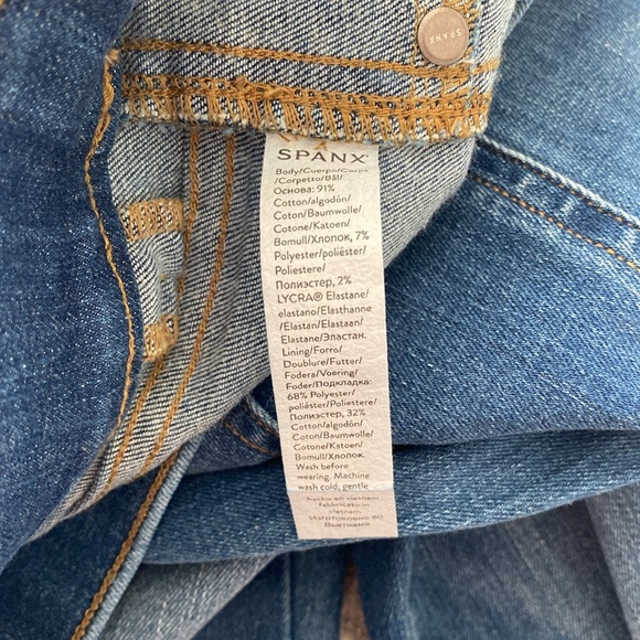 Spanx SPANXshape™ EveryWear Flare Jeans in Vintage Indigo - Picture 15 of 16